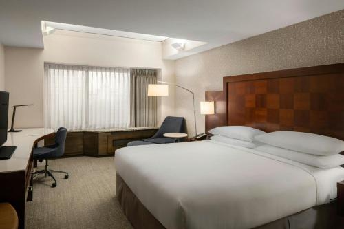 Renaissance Seattle Hotel Image