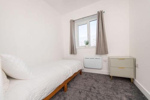 Stylish 3-Bed Home-Liverpool photo 15