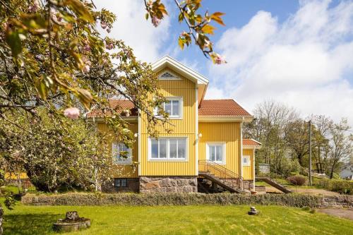 Gallery image of Big Workers House Near Volvo 15 beds in Säve