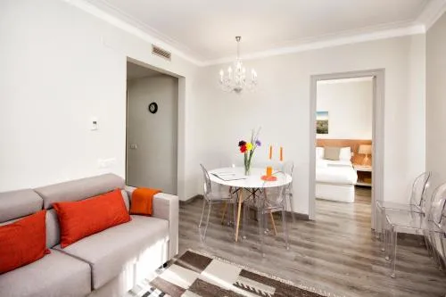 Eixample Building Apartments by Mercedes Heritage photo 35