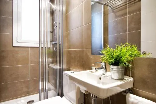 Eixample Building Apartments by Mercedes Heritage photo 40
