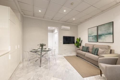 Campana Suites Apartments by Valcambre