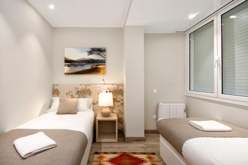 Eixample Building Apartments by Mercedes Heritage photo 115