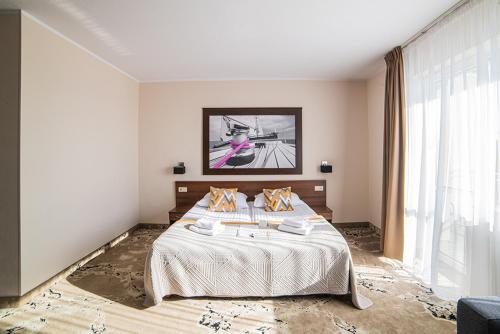 Katil atau katil-katil dalam bilik di Hotel Astor
