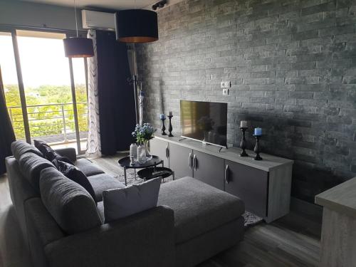 3 Bedroom Apartment in Grand Bay