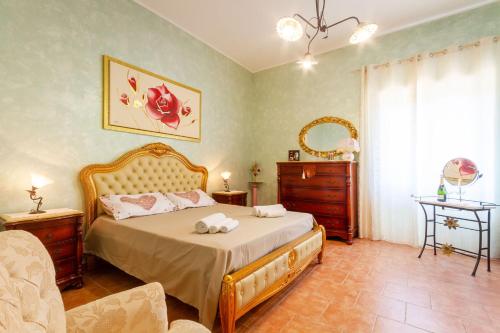 Ένα ή περισσότερα κρεβάτια σε δωμάτιο στο Luxury Private Villa With Garden
