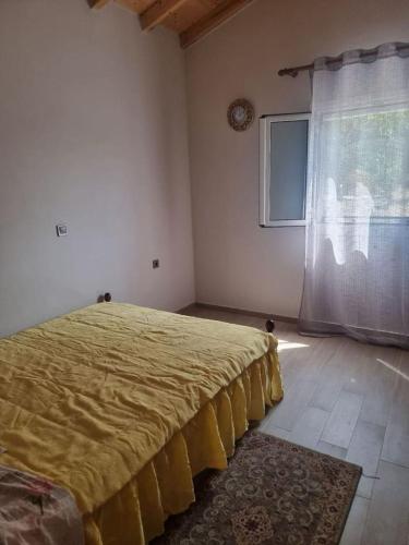 Кровать или кровати в номере Dream Catcer House