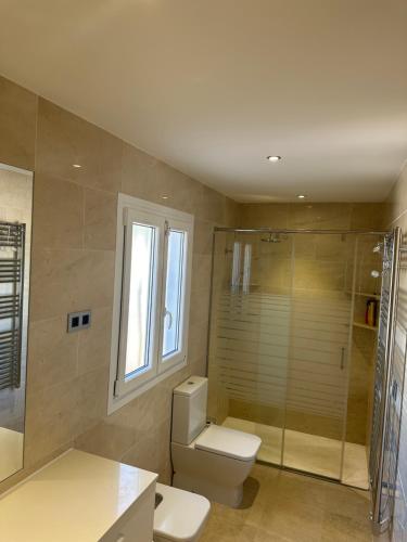 Villa Las Palmeras with heated pool, La Cala de Mijas