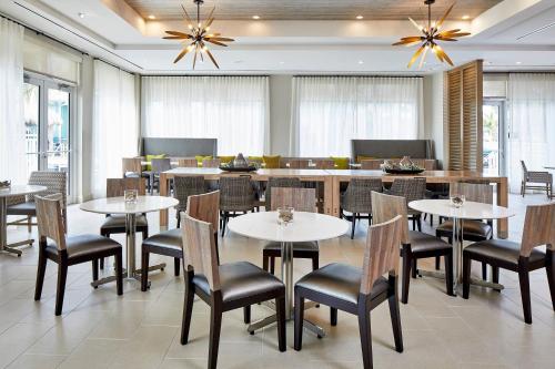 Posezení v ubytování Residence Inn St. Petersburg Tierra Verde