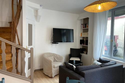 Charming fisherman's cottage near the station