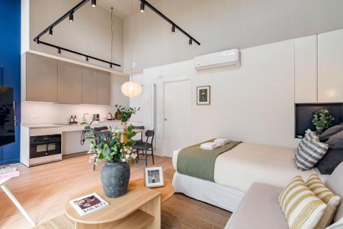 Victoria Chic Suites 01