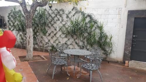 Fotografie z fotogalerie ubytování Torreón 2 - Habitación cerca del aeropuerto con alberca v destinaci Torreón