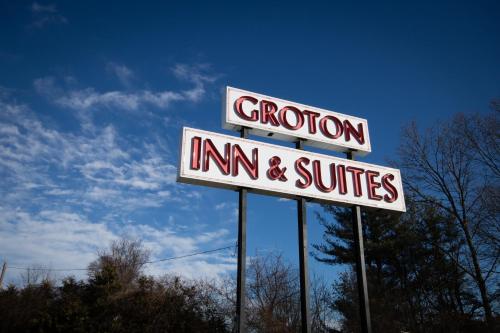 Groton Inn & Suites – Photos 4