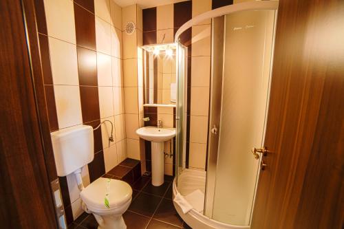 Et badeværelse på Hotel Restaurant Corsa