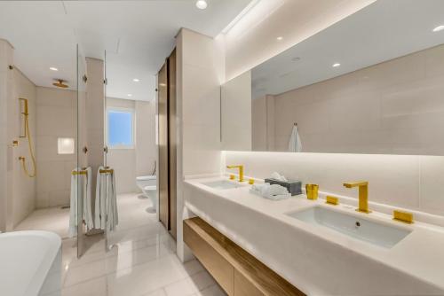 Vannituba majutusasutuses luxury penthouses see view at five