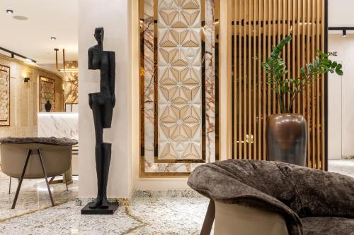 Istumisnurk majutusasutuses AMAR Design Hotel by HMG