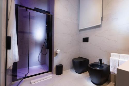 CM Luxury Apartment photo 17