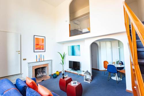 Spanish Steps Luxury Apartment