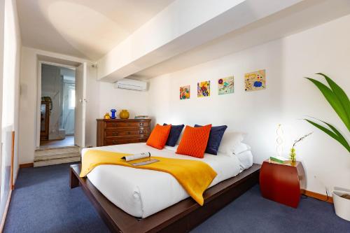 Spanish Steps Luxury Apartment