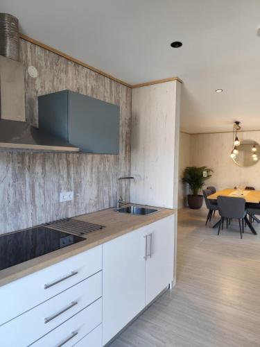 Η κουζίνα ή μικρή κουζίνα στο Casas do Bau