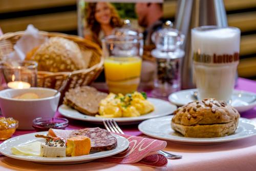 Mad på hotellet eller i nærheden