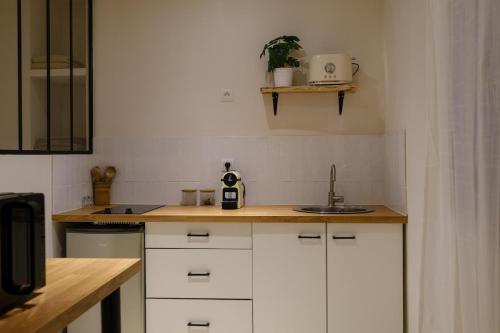 AMA, suite avec baignoire balnéo et sauna privé photo 17