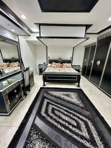 Postel nebo postele na pokoji v ubytování A private room exclusively for men, offering comfort and convenience for a relaxing stay