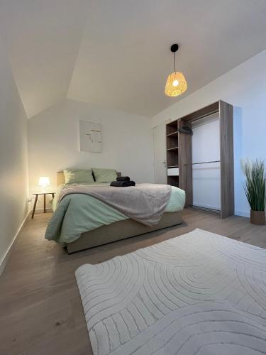 Au fil de l'eau, Gare, Wifi, TV, Parking