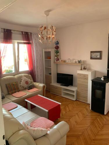 Apartments with parking space Rogoznica - 23796