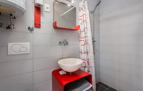 Holiday apartments Novi Vinodolski - 23822