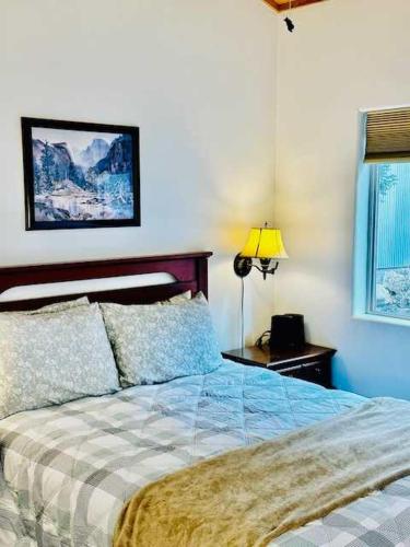 ヨセミテ・ウェストにあるYosemite Woods Duplex in Yosemite-Upper Unitのギャラリーの写真
