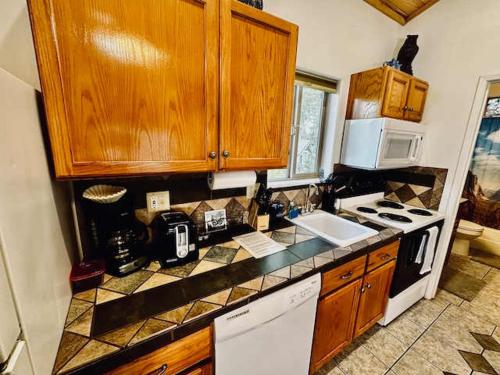 ヨセミテ・ウェストにあるYosemite Woods Duplex in Yosemite-Upper Unitのギャラリーの写真