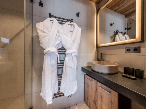 Location à Méribel : charmant appartement en location saisonnière - FR-1-613-122
