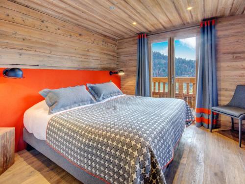 Chalet 5★, 15 pers, piscine intérieure, vue montagnes, 7 ch, terrasse, animaux acceptés - FR-1-304-299 photo 2