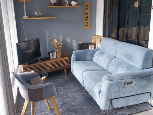 Photo de la galerie de l'établissement Appartement 4 pers, accès direct plage, terrasse au soleil - FR-1-482-150, à Fort-Mahon-Plage