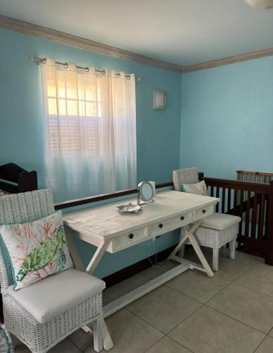 Fotografija v galeriji nastanitve Turtles Hideaway v mestu Saint Peter