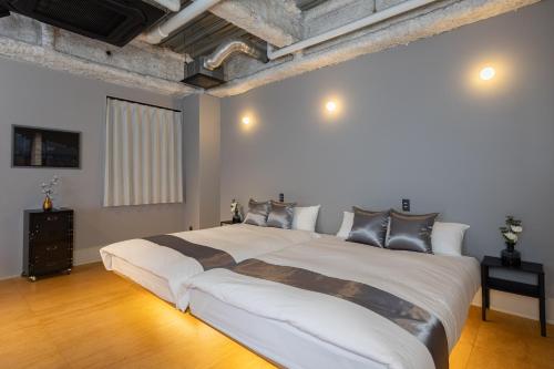 Bijou Suites Velvet