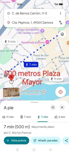 a screenshot of a cell phone with a map at LOS PEPINOS ( mi lugar favorito ) in Zamora