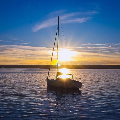 stlocavoile 2, Seuls à bord d un voilier dans le golfe