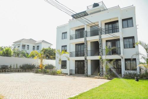 Gallery image of Stylish Comfort at Bweya Suites, Modern Apartment on Entebbe Road in Kajansi