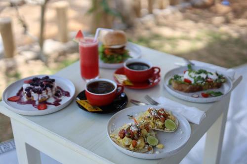 Mad på campingpladsen eller i nærheden