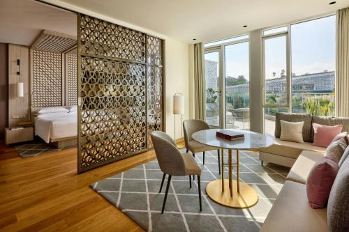 Posezení v ubytování Rabat Marriott Hotel