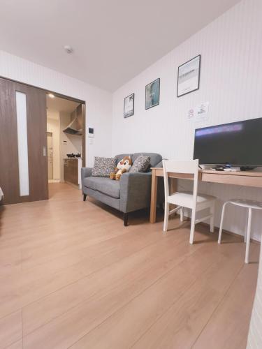 Osaka Ruyi House 102 can accommodate 4 people