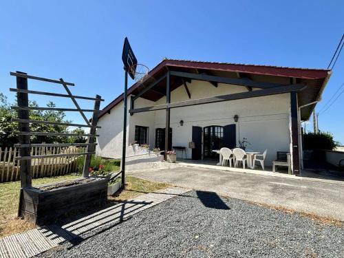 Maison 4 pièces 8 couchages Saint Pierre d'Oléron SPO000-325