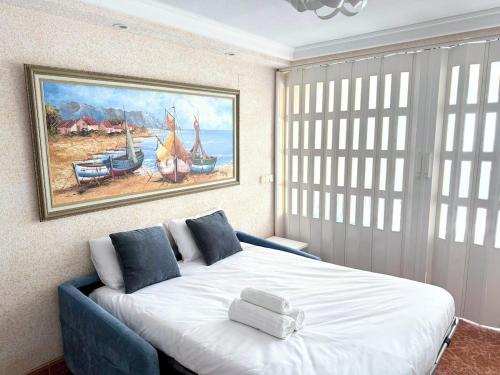 Beachfront apartment with garage