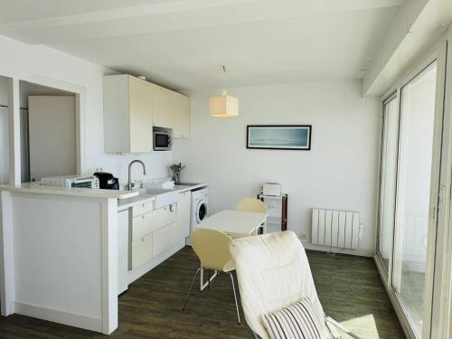 Dapur atau dapur kecil di Ty Talmor, studio vue mer exceptionnelle