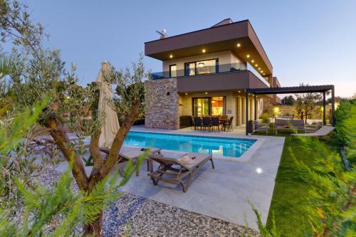 Pieron & Bavigo Villas - Spa Oasis