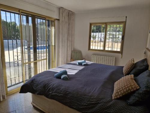 Villa Romantica by Theka Services