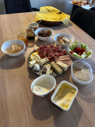 シャレーの敷地内または近くでの食事または食べ物