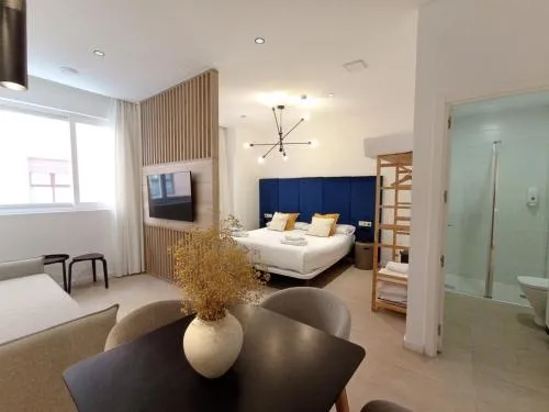 Blanq Marina Suites photo 8